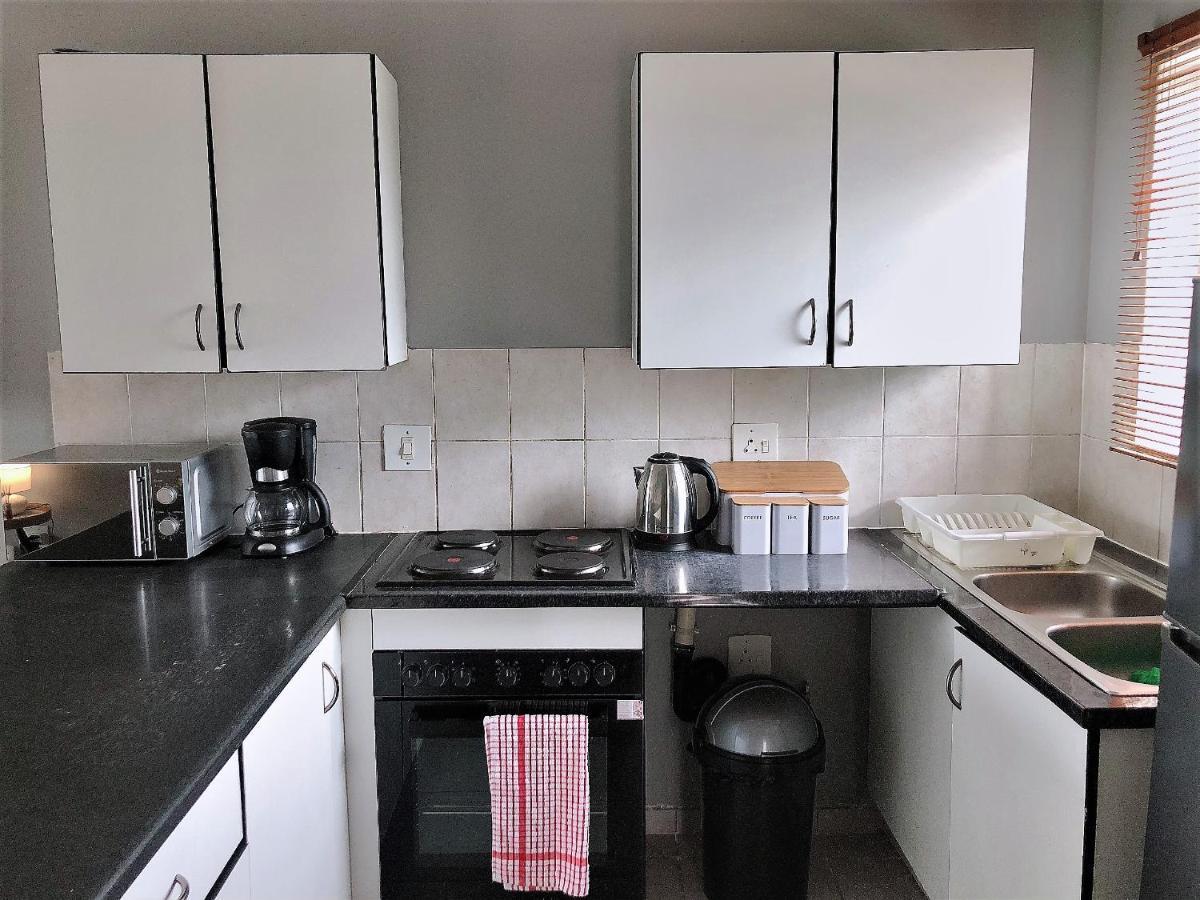 @Menlyn Place, Menlyn Maine, Pretoria - Accommodation Eksteriør bilde